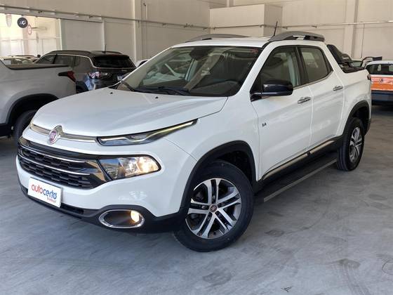FIAT TORO 2.4 16V MULTIAIR FLEX VOLCANO AT9